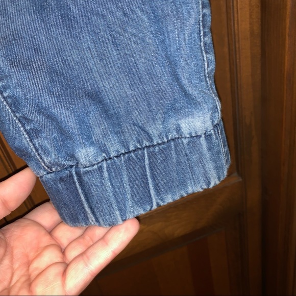 Express Denim/Jean - Picture 4 of 6